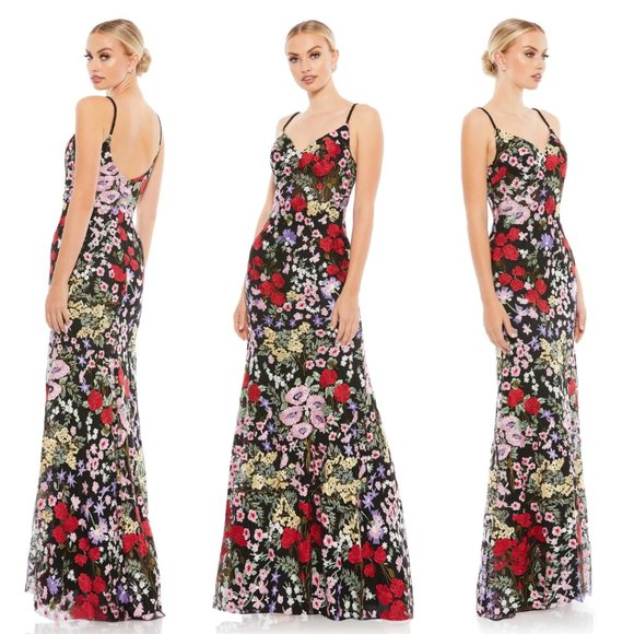 Mac DuggalFLORAL EMBROIDERED LACE SWEETHEART GOWN #67473